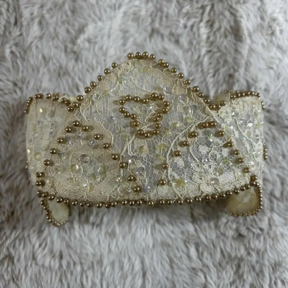 N/A romantic vintage